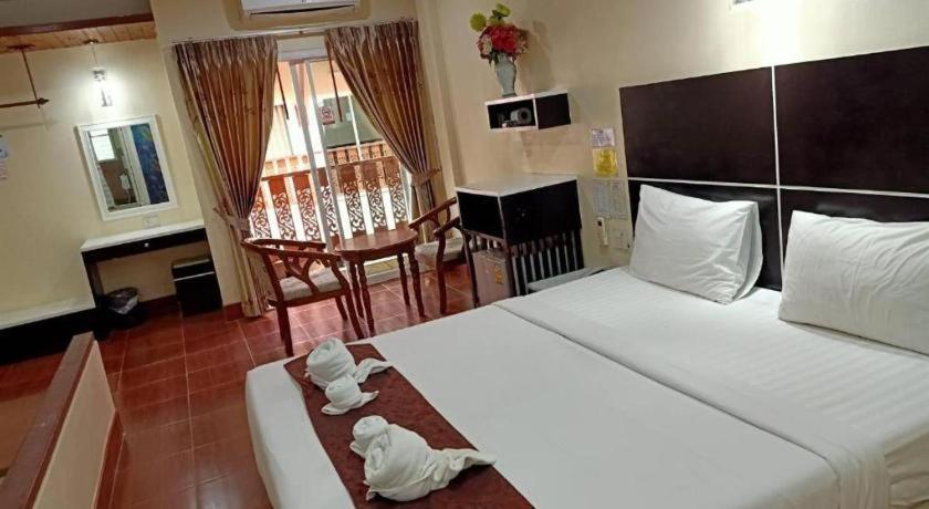V.Hotel & Resort Hat Yai Exteriér fotografie